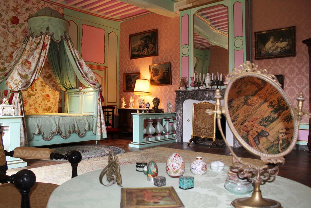 Chateau Du Boschet Bed and Breakfast Bourg-des-Comptes Exteriör bild