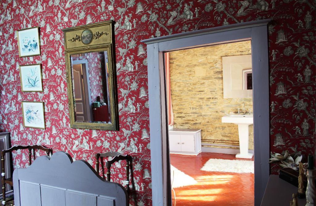 Chateau Du Boschet Bed and Breakfast Bourg-des-Comptes Exteriör bild